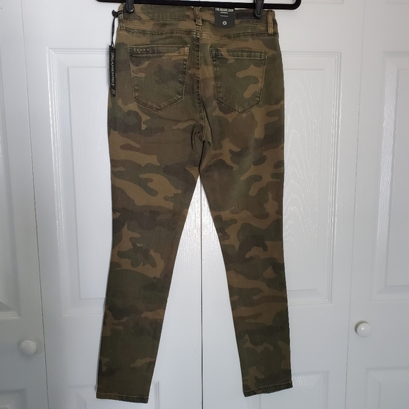 NWT Blank NYC The Reade Crop Camo Skinny Jeans - Picture 4 of 8